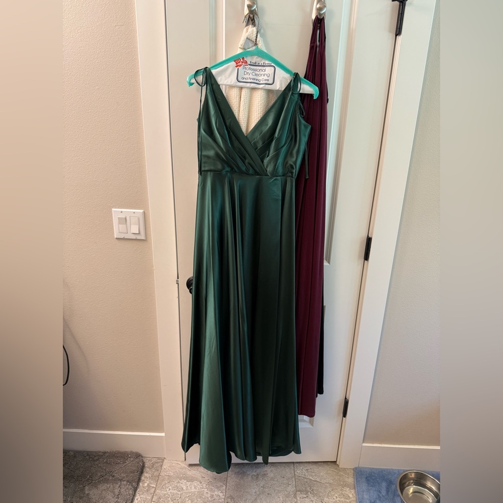Elegant Green Evening Gown